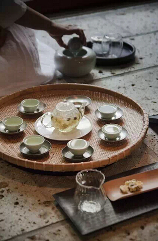 亦可烹茶，漫诉说