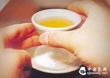 “客来敬茶”的由来