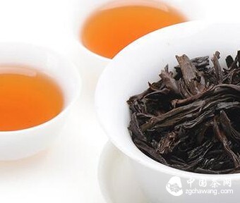 大红袍的两种实用冲泡方法，茶量、水量、水温都有讲究