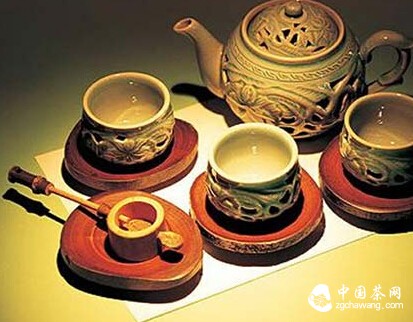 「泡茶」渐入佳境