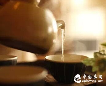 茶中美与禅：空无与和满