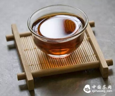 冬季喝什么茶好？红茶、普洱茶都适宜