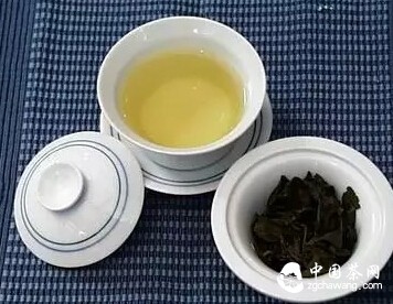 盖杯泡茶法