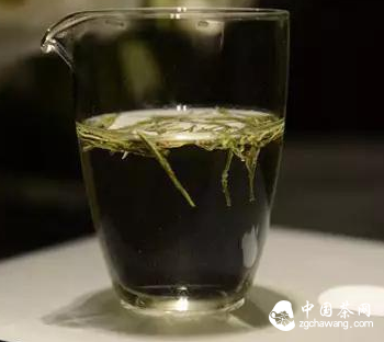 如果人生如茶，煎熬就是一种成全