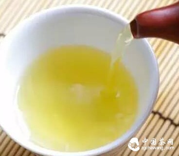 茶叶品种繁多 观色亦可识茶