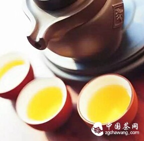 据说，红茶泡够5分钟最好？！