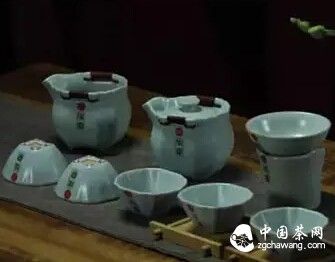 茶盘4个字，道尽人生理