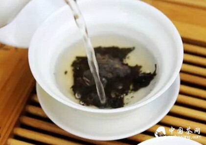 茶，耐不耐泡，它们说了算