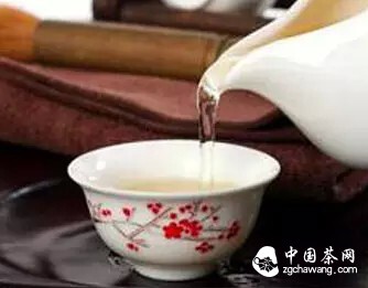 饮一壶禅茶  悟人生百味