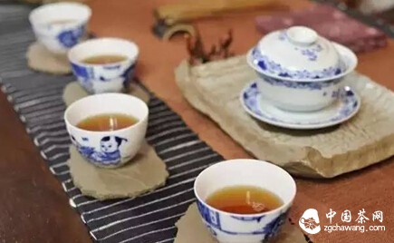 喝红茶会上火？这是真的么？