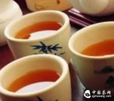 冲泡熟茶与生茶的区别