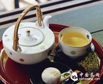 西南民族“吃茶”盛行