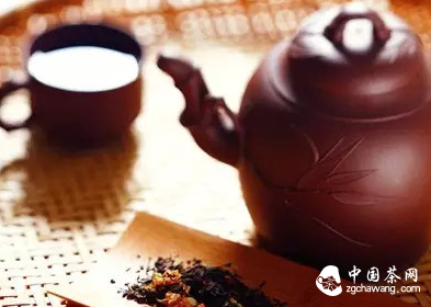 除了普洱茶、乌龙茶 紫砂壶还能泡其他茶