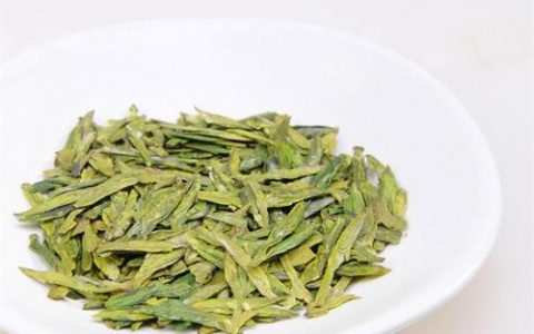 介绍龙井茶叶的干燥储藏方法？