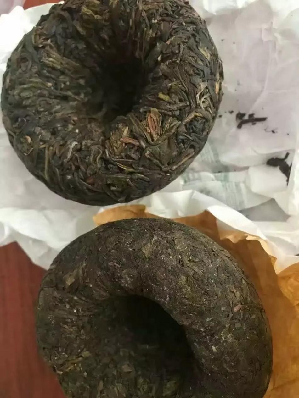 普洱茶为什么要紧压成饼而不散存？