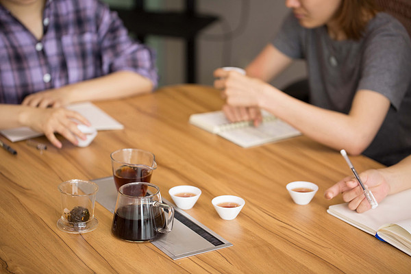 茶汤,普洱茶,松茸普洱