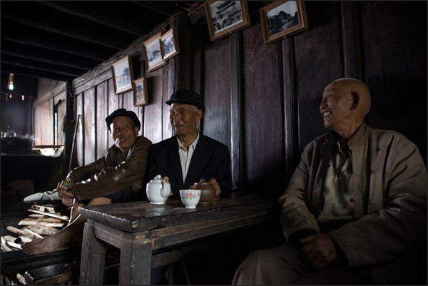 鸦片战争前，这条街上开了家茶馆，到现在都还没关门！