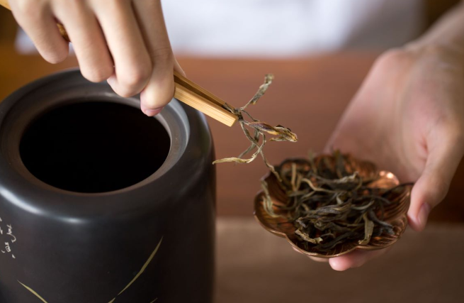 那些脏到令人发指的茶具！(用他们泡出来的不是茶，是毒药)