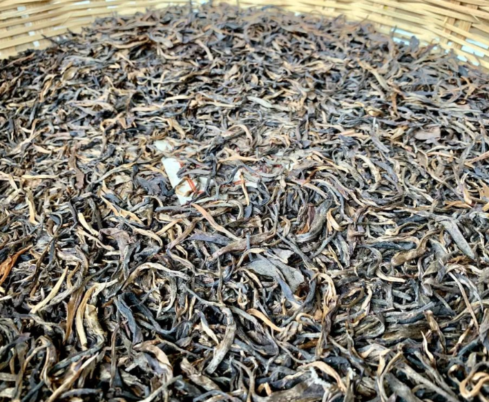 为什么你从来没有买到过普洱生茶散茶？