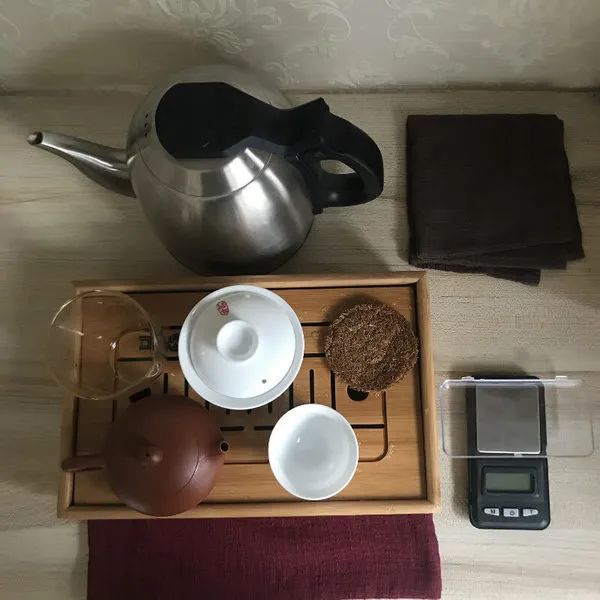生命极端实验：24小时空腹饮茶是什么体验？作死小编肉身亲测告诉你
