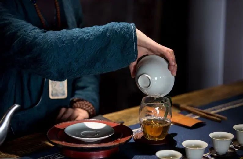 剩女必看：化妆品只管外形，而茶决定气质与命运（有案例集锦哦）