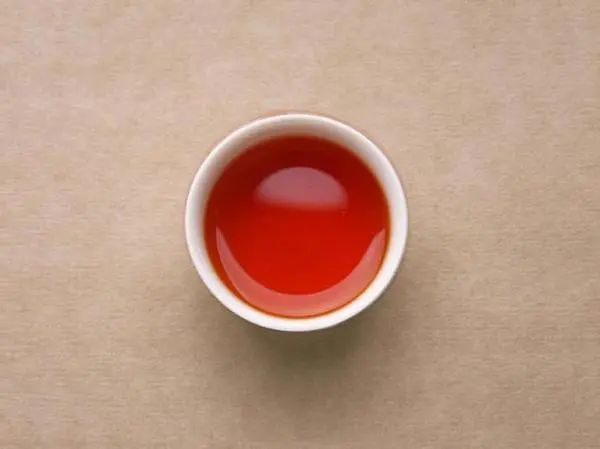 我们找来了一波耳熟能详的袋泡红茶，是否有你爱过恨过的它？