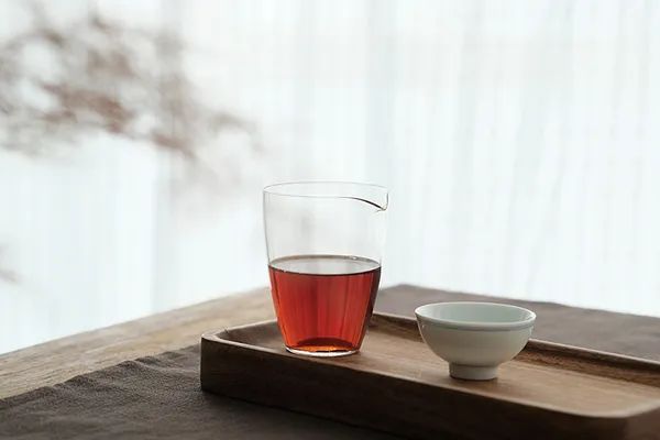 我们找来了一波耳熟能详的袋泡红茶，是否有你爱过恨过的它？