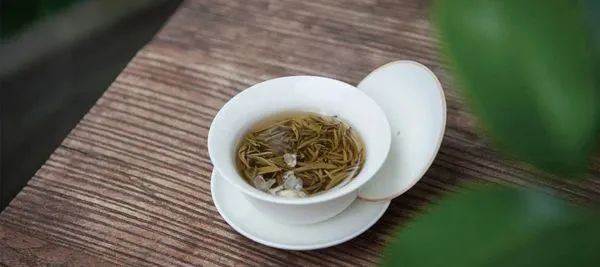 远离心源性猝死，建议从每天一杯茶饮开始！