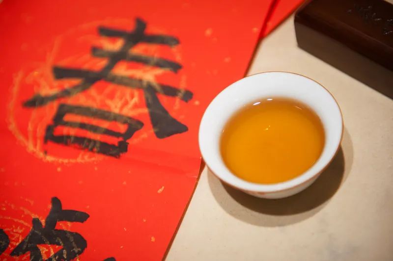 春节过年，必备的茶桌礼仪不可少！这份《新春茶桌礼仪指南》赶快收藏起来！