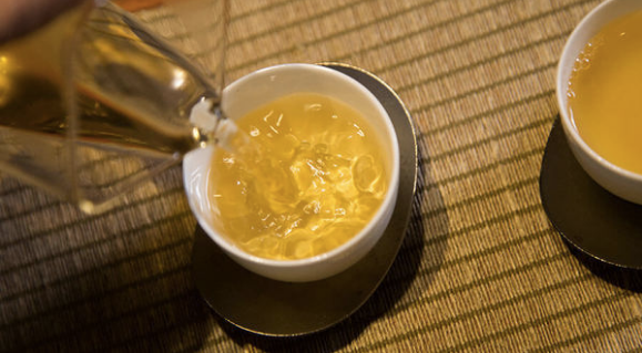 你见证过哪些茶的流行?你现在买茶更在乎什么?快来告诉我们