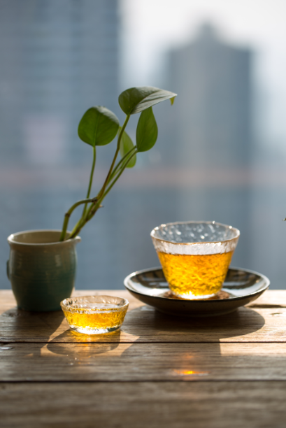 把茶做成佳肴入馔，这份“茶食”烹饪指南或是你新春佳节的装X利器！