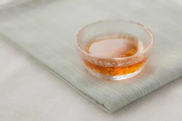 变穷/变雅/变得有格调……喝茶改变了你什么？
