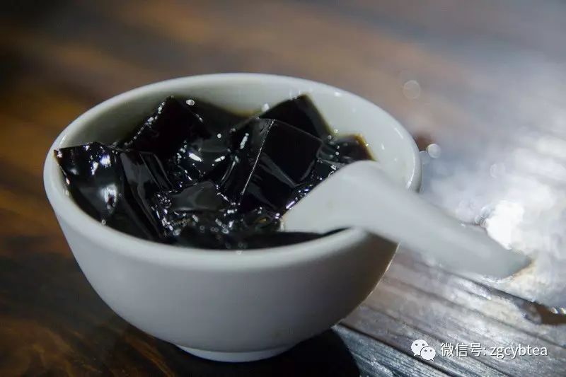 全国2862个县中它毫不起眼,却用牛肉丸和白溪茶氤氲了客家山乡梦