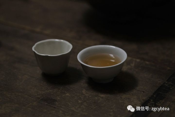 紫藤庐访周渝:与传说拥有最多老茶的人畅聊整晚，却不谈老茶