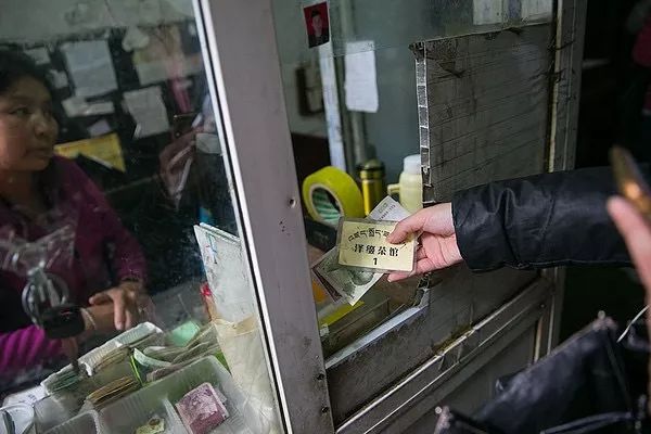 在拉萨泡茶馆是种什么体验？