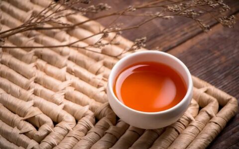 建议收藏，普洱熟茶的来历和发展，超详细！