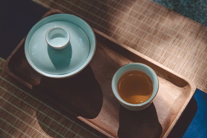 茶圈黑话揭秘:旧社会茶馆曾当作公堂审案,进出茶馆也危机重重