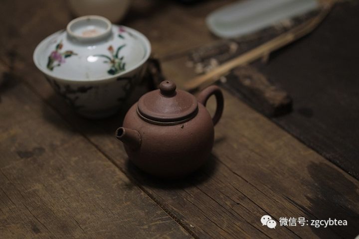 紫藤庐访周渝:与传说拥有最多老茶的人畅聊整晚，却不谈老茶