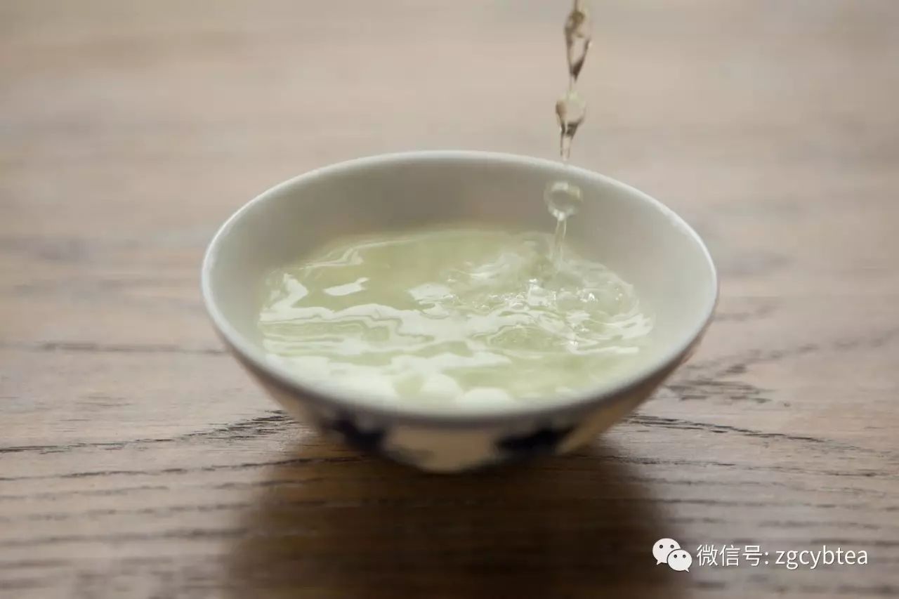 杀青用刀？炒青放油？你对制茶工艺的“青”误解太深