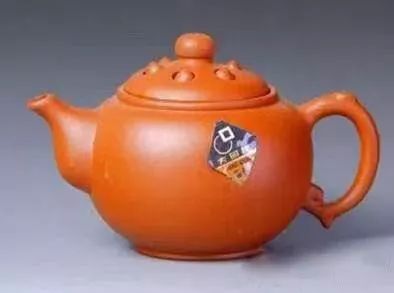 平生不识老一厂，玩遍紫砂是痴妄！关于宜兴紫砂厂的燃情岁月