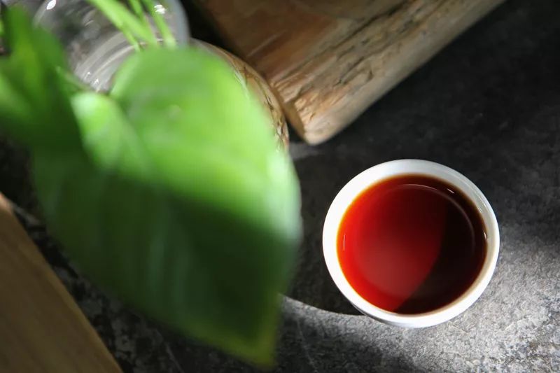 建议收藏，普洱熟茶的来历和发展，超详细！