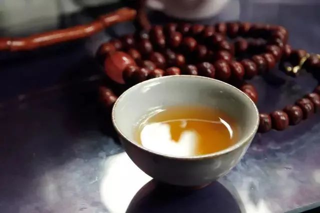 如果泡一泡茶没有称怎么办？一斤茶有多少芽头？趣味茶叶冷知识快收藏