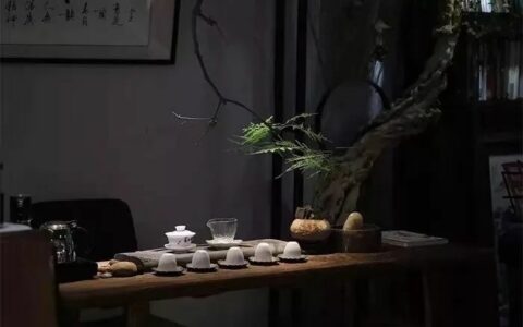 有这个才华还用卖茶？茶界高质量文案的天花板来了