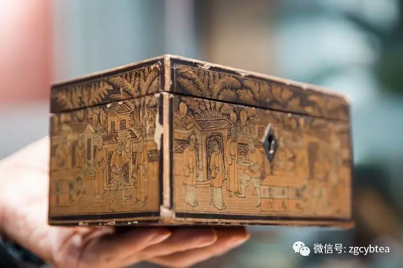 在一个有六千件古茶器、五千块宋窑砖、数百件老家具的地方喝茶是什么感受？