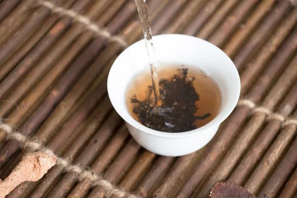 可泡可煮，可配茶可入菜的老陈皮，健脾开胃、润肺化痰，让你舒舒服服过冬天