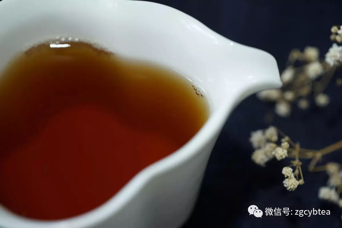 天下的男人与天下的茶人各自久闻的一个地方，恰好都叫东莞
