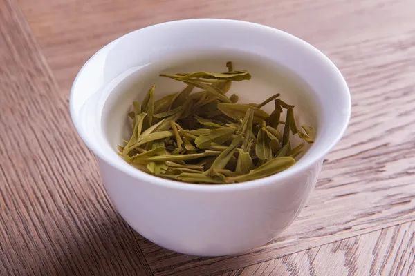 选择困难症患者的疑惑：茶叶杀青为什么有这么多种方式？
