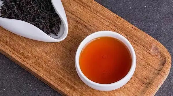 真正“东方甄选”的茶，是茶叶直播带货的流量密码吗？