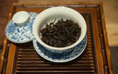 前方高能，以下是一份带有各种“气味”的描述清单