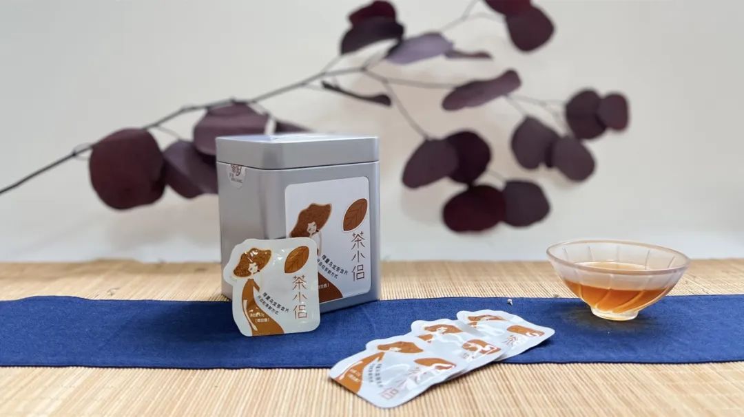 一口气吃完5款 (12种口味) 茶糖，我们找到了其中最好吃的！